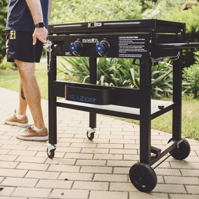 Razor Griddle Portable 2-Burner 30,000 BTU Gas Flattop Grill & Griddle Combo Cart With Foldable Side Shelves, Paper Towel And Condiment Holder, Black 3 Razor Griddle Portable 2-Burner 30,000 BTU Gas Flattop Grill & Griddle Combo Cart With Foldable Side Shelves, Paper Towel And Condiment Holder, Black - Image 3