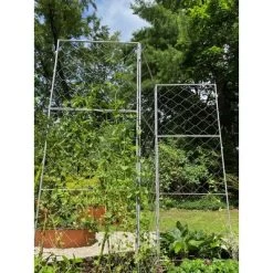 Gardener's Supply Company Chicken Wire Pea Trellis For Climbing Plants | Multi-Use Heavy Duty Outdoor Garden Peas, Tomato, Cucumber Plant Support |
