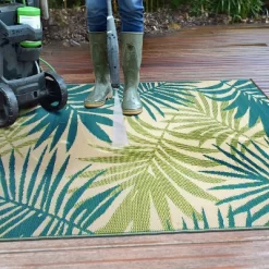 World Rug Gallery Floral Modern Reversible Plastic Outdoor Rugs -Quality Garden Outdoor Store GUEST f68c2f0a 4e92 4e70 9d2b 88c4b32fc38a